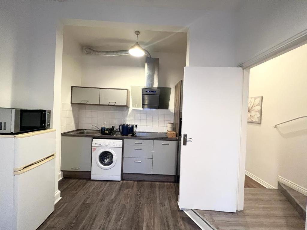 Yeovil Apartments Extérieur photo